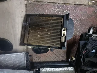 Bmw X5 E70 Ac Condensor