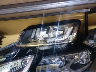 Vw Transporter T6 Caravelle Facelift Left Normal Headlight 2018 2019 2020 2021 2022 2023 Model