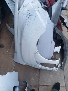 Renault Duster Right Fender 2017 2018 2019 2020 2021 2022 2023 2024 Model