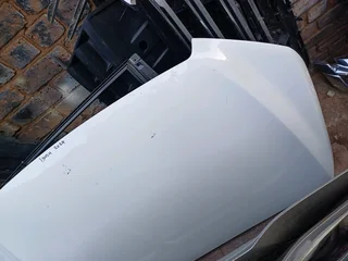 ISUZU D-MAX MU-X BONNET 2022 2023 2024  MODEL