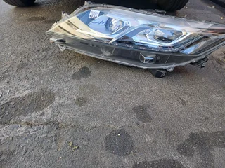 MITSUBISHI ECLIPSE CROSS LEFT LED HEADLIGHT 2017 2018 2019 2020 2021 2022 MODEL