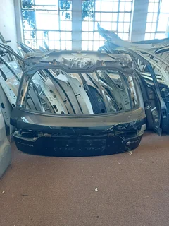 Land Rover Range Rover Velar L560 Tailgate