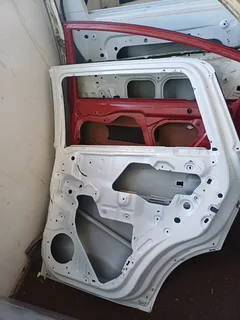 ISUZU MU-X MUX BACK RIGHT DOOR 2022 2023 2024 2025 MODEL