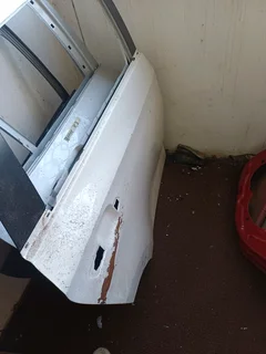 ISUZU MU-X MUX BACK RIGHT DOOR 2022 2023 2024 2025 MODEL