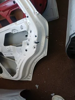 ISUZU MU-X MUX BACK RIGHT DOOR 2022 2023 2024 2025 MODEL