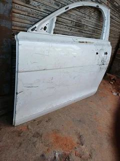 JAGUAR XF X260 FRONT LEFT DOOR 2016 2017 2018 2019 2020 2021 2022 2023 MODEL