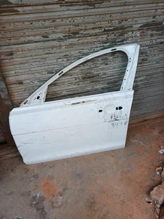 JAGUAR XF X260 FRONT LEFT DOOR 2016 2017 2018 2019 2020 2021 2022 2023 MODEL