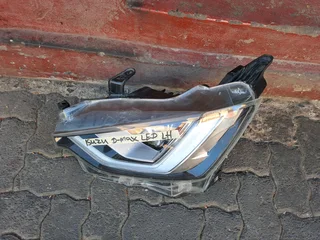 ISUZU D-MAX LEFT LED HEADLIGHT 2023 2024 2025 MODEL