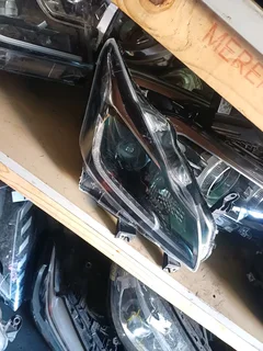 ISUZU D-MAX LEFT LED HEADLIGHT 2023 2024 2025 MODEL