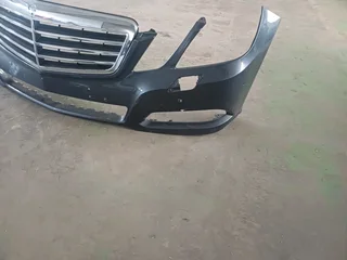MERCEDES BENZ E CLASS W212 FRONT BUMPER  2009 2010 2011 2012 2013 MODEL