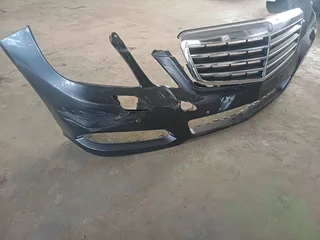 MERCEDES BENZ E CLASS W212 FRONT BUMPER  2009 2010 2011 2012 2013 MODEL