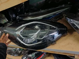 FORD PUMA ST-LINE RIGHT LED HEADLIGHT 2019 2020 2021 MODEL