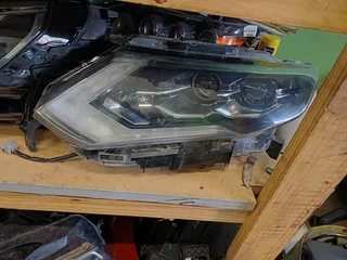 Nissan X-trail T32 Left Led Headlight 2017 2018 2019 2020 2021 2022 Model