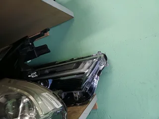 NISSAN X-TRAIL T32 LEFT LED HEADLIGHT 2017 2018 2019 2020 2021 2022 MODEL