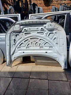 VOLVO XC40 XC-40 BONNET 2017 2018 2019 2020 2021 2022 2023 2024 MODEL