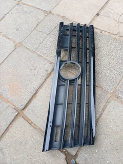 VW TOUAREG III 3 RLINE FRONT GRILL 2018 2019 2020 2021 2022 2023 MODEL