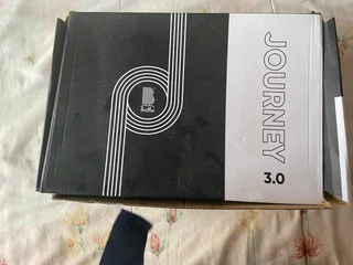 NOW SELLING BATHU JOURNEY 3.0 SNEAKERS SIZE 3