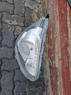 TOYOTA AVANZA HEADLIGHTS 2015 2016 2017 2018 2019 2020 2021 MODEL