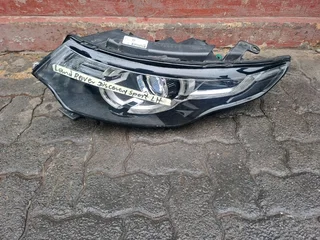 Land Rover Discovery Sport L550 Left Xenon Headlight 2015 2016 2017 2018 2019 Model
