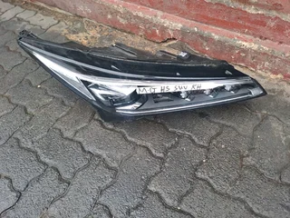 MG HS SUV RIGHT LED HEADLIGHT 2023 2024 2025 MODEL