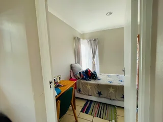 2 bedroom f