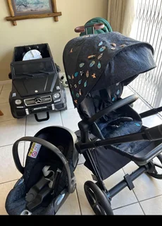 Cybex.Jewels of Nature Baby Stroller with a car seats