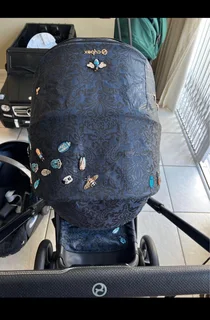 Cybex.Jewels of Nature Baby Stroller with a car seats