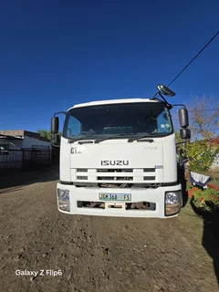 2019 - Ad posted by thato.luyanda.9 icloud.com