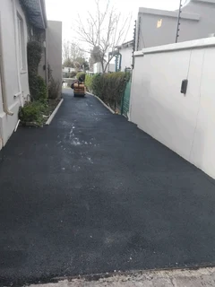 Tar surfacing,