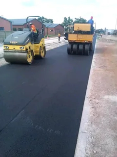 Tar and paving