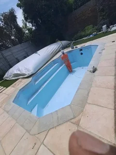 We do Swimming pool new grounds and repairing