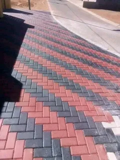 TAR SURFACING AND PAVING