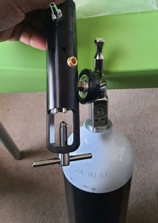 Full Medical Oxygen Cylinder Kit, Flow Regulator and Mask