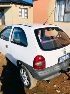 Corsa lite 1.4 for sale in good running condition