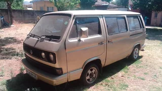 2002 Volkswagen Microbus Hatchback