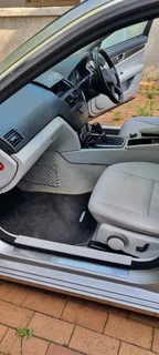 2009 MERCEDES-BENZ c 180 Blueefficiency