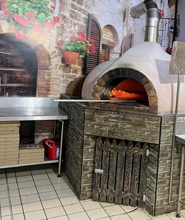 Hand built Wood fired Pizza Ovens