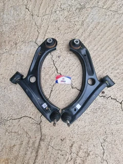 2024 Toyota Vitz Control Arms For Sale &#64;Ebiesusedspares
