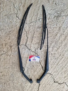 2024 Toyota Vitz Front Wiper Arms For Sale @Ebiesusedspares