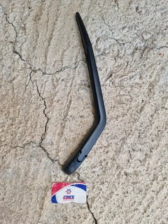 2024 Toyota Vitz Rear Wiper Arm For Sale @Ebiesusedspares