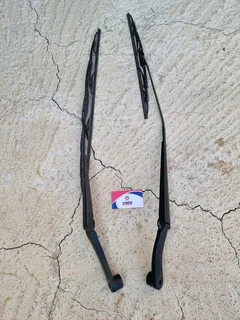 2022 Toyota Urban Cruiser 1.5 Front Wiper Arms For Sale @Ebiesusedspares