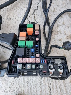 2022 Hyundai Grand I10 1.0 G3LA Fuse Box&#43;Harness For Sale &#64;Ebiesusedspares