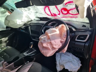 2023 Isuzu D-max KB300 V-cross 3.0TD 4x4 4JJ3 Double Cab Stripping For Parts &#64;Ebiesusedspares