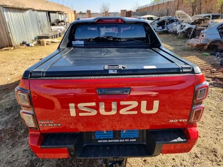 2023 Isuzu D-max KB300 V-cross 3.0TD 4x4 4JJ3 Double Cab Stripping For Parts &#64;Ebiesusedspares
