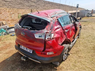 2015 Kia Sportage 2.0 Petrol Manual Stripping For Parts &#64;Ebiesusedspares
