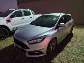 2016 Ford Focus ST 2.0 R9DC Manual Stripping For Spares