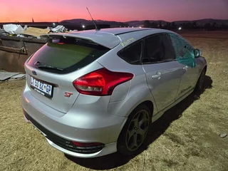 2016 Ford Focus ST 2.0 R9DC Manual Stripping For Spares