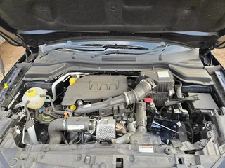 2025 Mahindra XUV 3X0 1.2T MX3 Manual Stripping For Spares