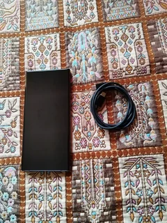 Selling Samsung galaxy S23 ultra  256gb and12gb