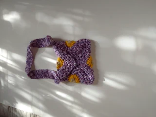 A crotchet sunflower handbag